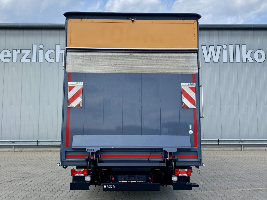 Iveco 70 C 21 / BÄR-LBW - Véhicule utilitaire plateau baché: photos 4 Iveco 70 C 21 / BÄR-LBW - Véhicule utilitaire plateau baché: photos 4