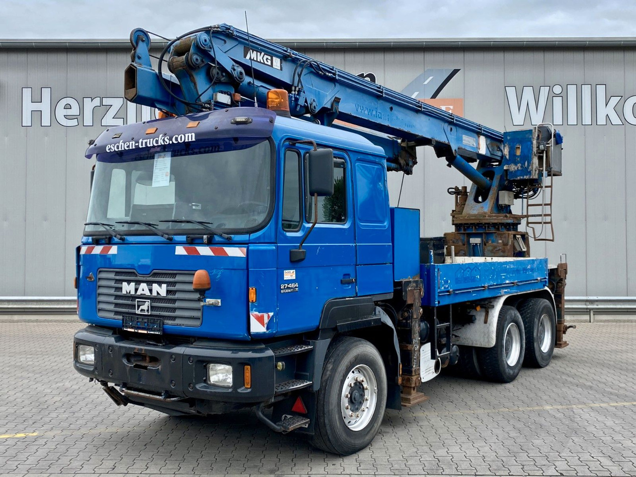 MAN 27.464 6x4 | MKG HMK 350a 2L*FUNK*Retarder*AHK - Camion grue: photos 1 MAN 27.464 6x4 | MKG HMK 350a 2L*FUNK*Retarder*AHK - Camion grue: photos 1