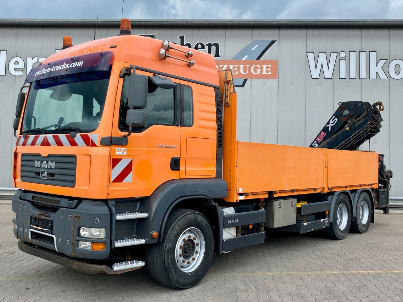 MAN TGA 26.480 6x4 | HIAB 377 EP-4*Funk*Retarder*AHK - Camion plateau, Camion grue: photos 1 MAN TGA 26.480 6x4 | HIAB 377 EP-4*Funk*Retarder*AHK - Camion plateau, Camion grue: photos 1