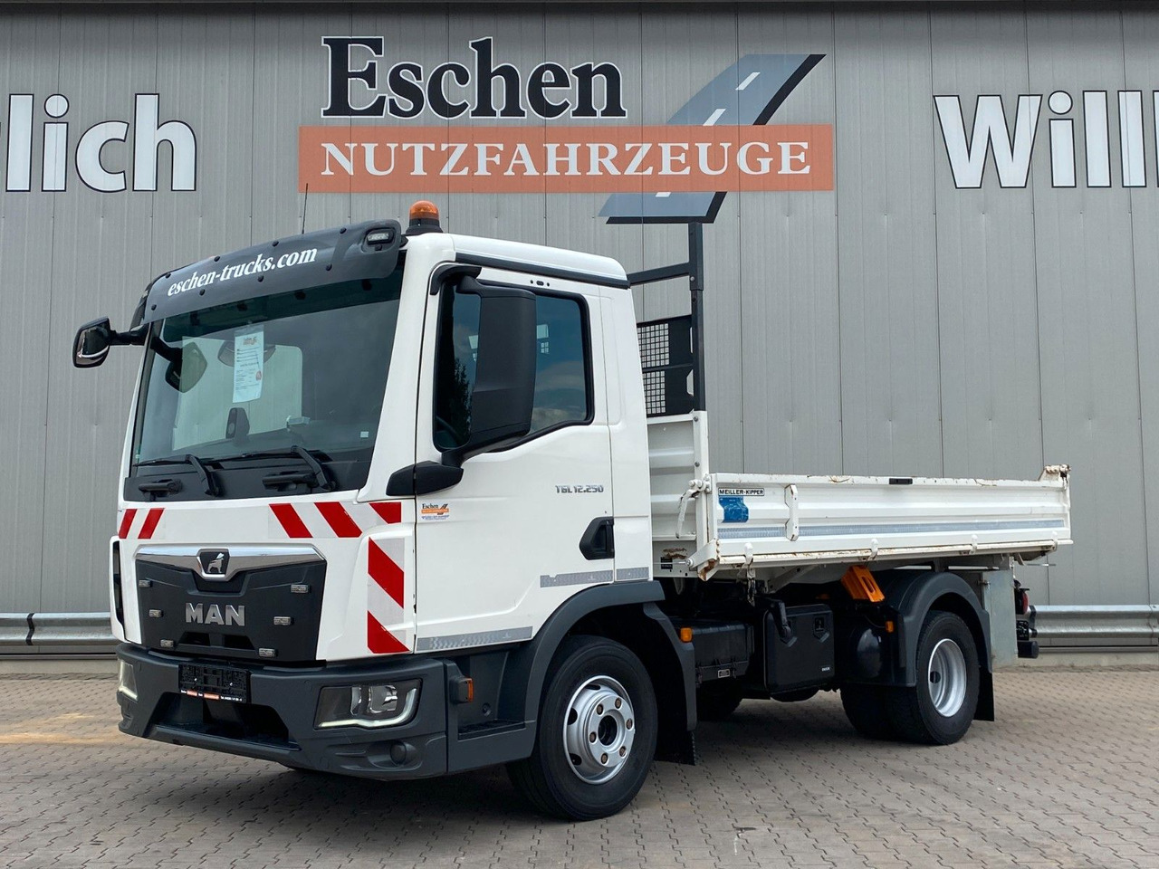 MAN TGL 12.250 | MEILLER*3x Sitze*Navi*2x AHK*Blatt - Camion benne: photos 1 MAN TGL 12.250 | MEILLER*3x Sitze*Navi*2x AHK*Blatt - Camion benne: photos 1