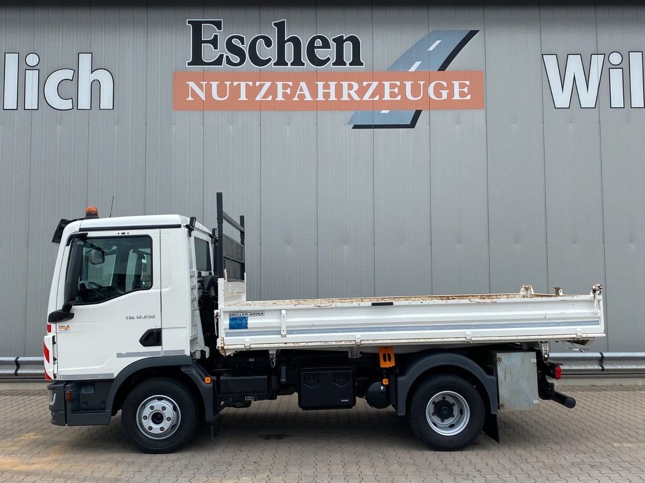 MAN TGL 12.250 | MEILLER*3x Sitze*Navi*2x AHK*Blatt - Camion benne: photos 3 MAN TGL 12.250 | MEILLER*3x Sitze*Navi*2x AHK*Blatt - Camion benne: photos 3