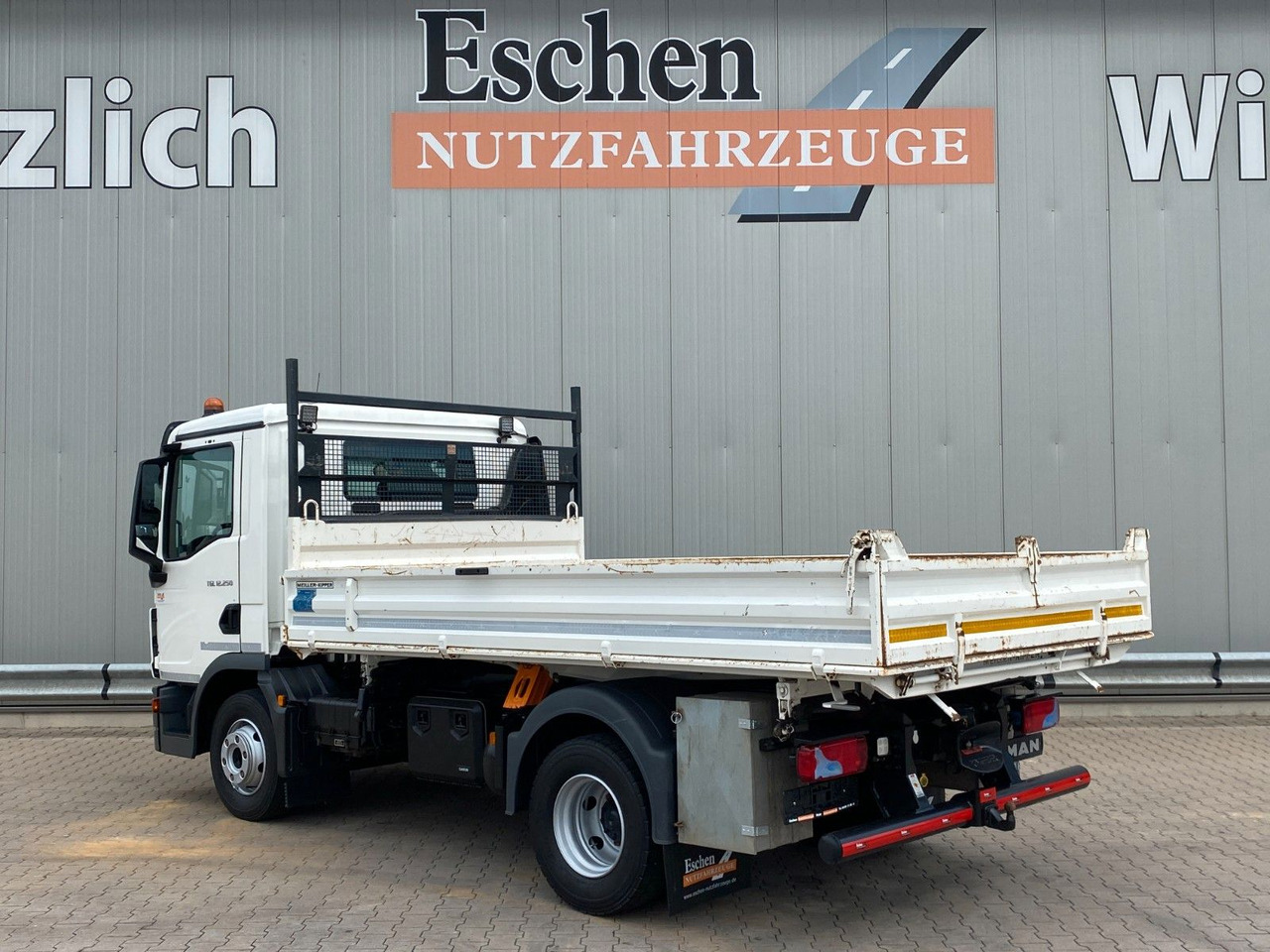 MAN TGL 12.250 | MEILLER*3x Sitze*Navi*2x AHK*Blatt - Camion benne: photos 4 MAN TGL 12.250 | MEILLER*3x Sitze*Navi*2x AHK*Blatt - Camion benne: photos 4