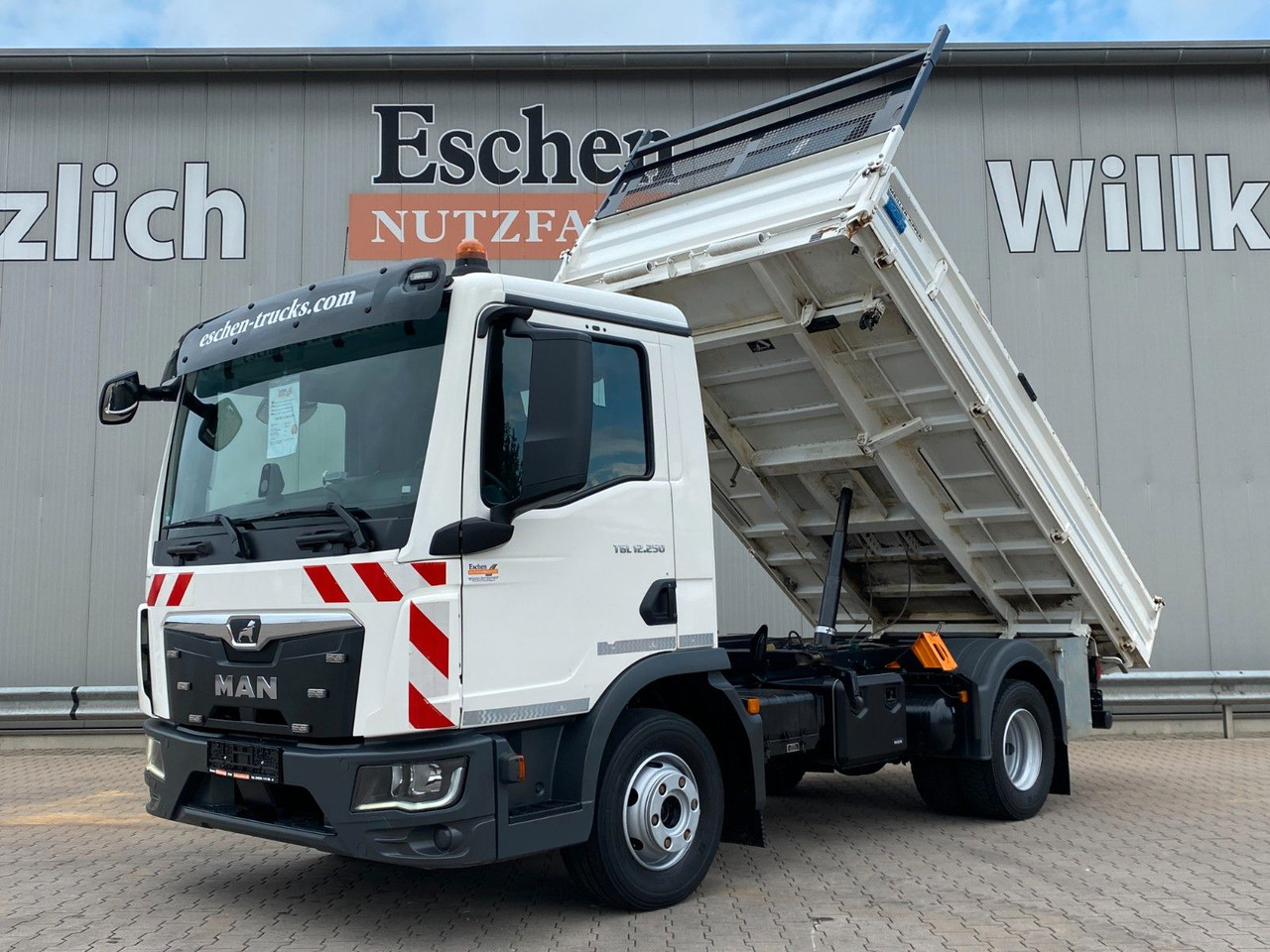 MAN TGL 12.250 | MEILLER*3x Sitze*Navi*2x AHK*Blatt - Camion benne: photos 2 MAN TGL 12.250 | MEILLER*3x Sitze*Navi*2x AHK*Blatt - Camion benne: photos 2