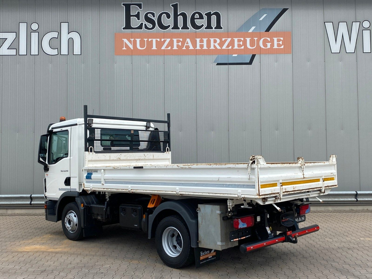 MAN TGL 12.250 | MEILLER*3x Sitze*Navi*2x AHK*Blatt - Camion benne: photos 4 MAN TGL 12.250 | MEILLER*3x Sitze*Navi*2x AHK*Blatt - Camion benne: photos 4