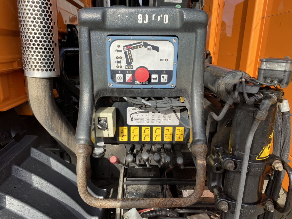 MAN TGM 15.290 4x2 BL / HIAB Faltkran - Camion plateau, Camion grue: photos 2 MAN TGM 15.290 4x2 BL / HIAB Faltkran - Camion plateau, Camion grue: photos 2