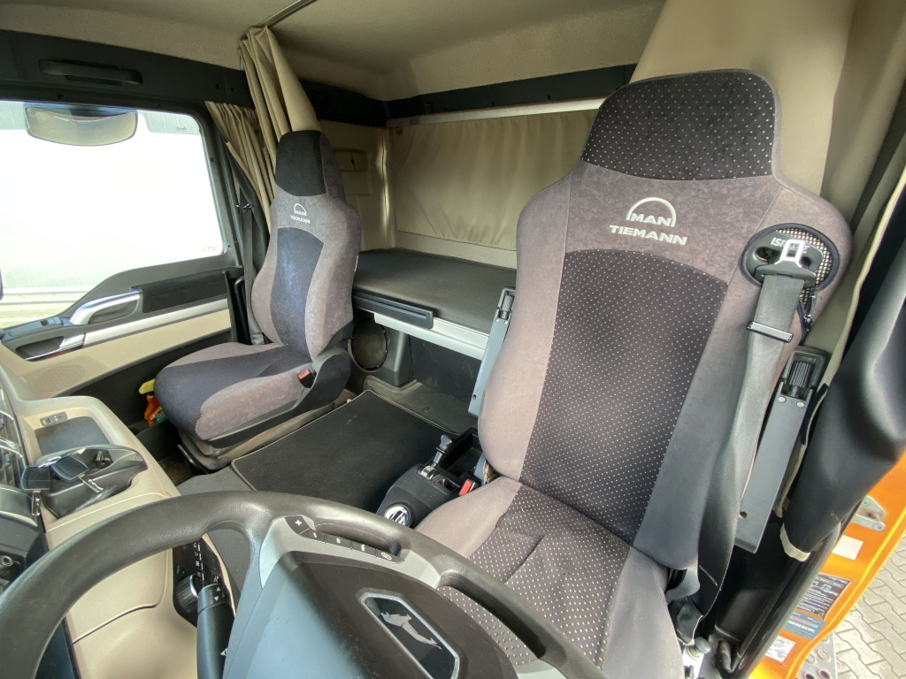 MAN TGS 26.460 6x6 H BL - Camion benne: photos 3 MAN TGS 26.460 6x6 H BL - Camion benne: photos 3