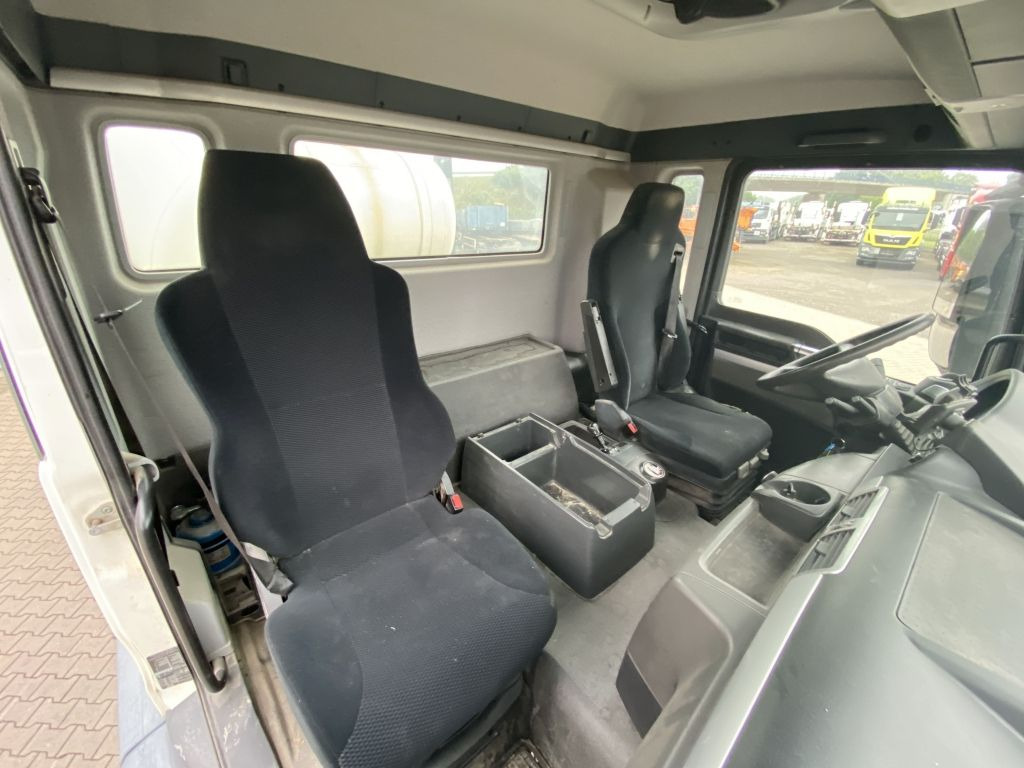 MAN TGS 32.400 8x4 BB | 9m³ Stetter*ALU-Felgen*Klima - Camion malaxeur: photos 5 MAN TGS 32.400 8x4 BB | 9m³ Stetter*ALU-Felgen*Klima - Camion malaxeur: photos 5