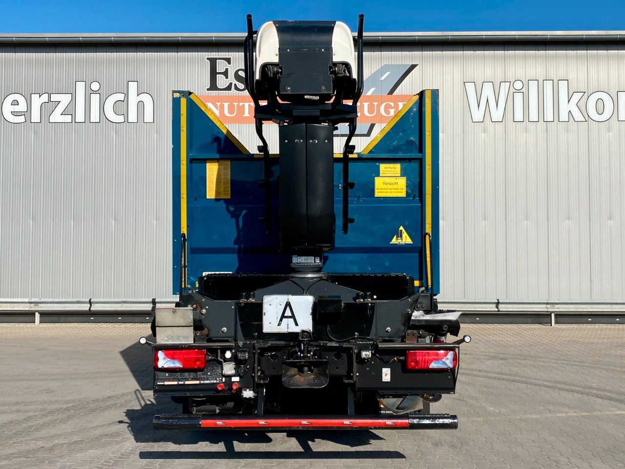 MAN TGS 33.500 6x4 BB | Palfinger M12L80*Bordmatik MAN TGS 33.500 6x4 BB | Palfinger M12L80*Bordmatik - Camion benne, Camion grue: photos 5 MAN TGS 33.500 6x4 BB | Palfinger M12L80*Bordmatik MAN TGS 33.500 6x4 BB | Palfinger M12L80*Bordmatik - Camion benne, Camion grue: photos 5