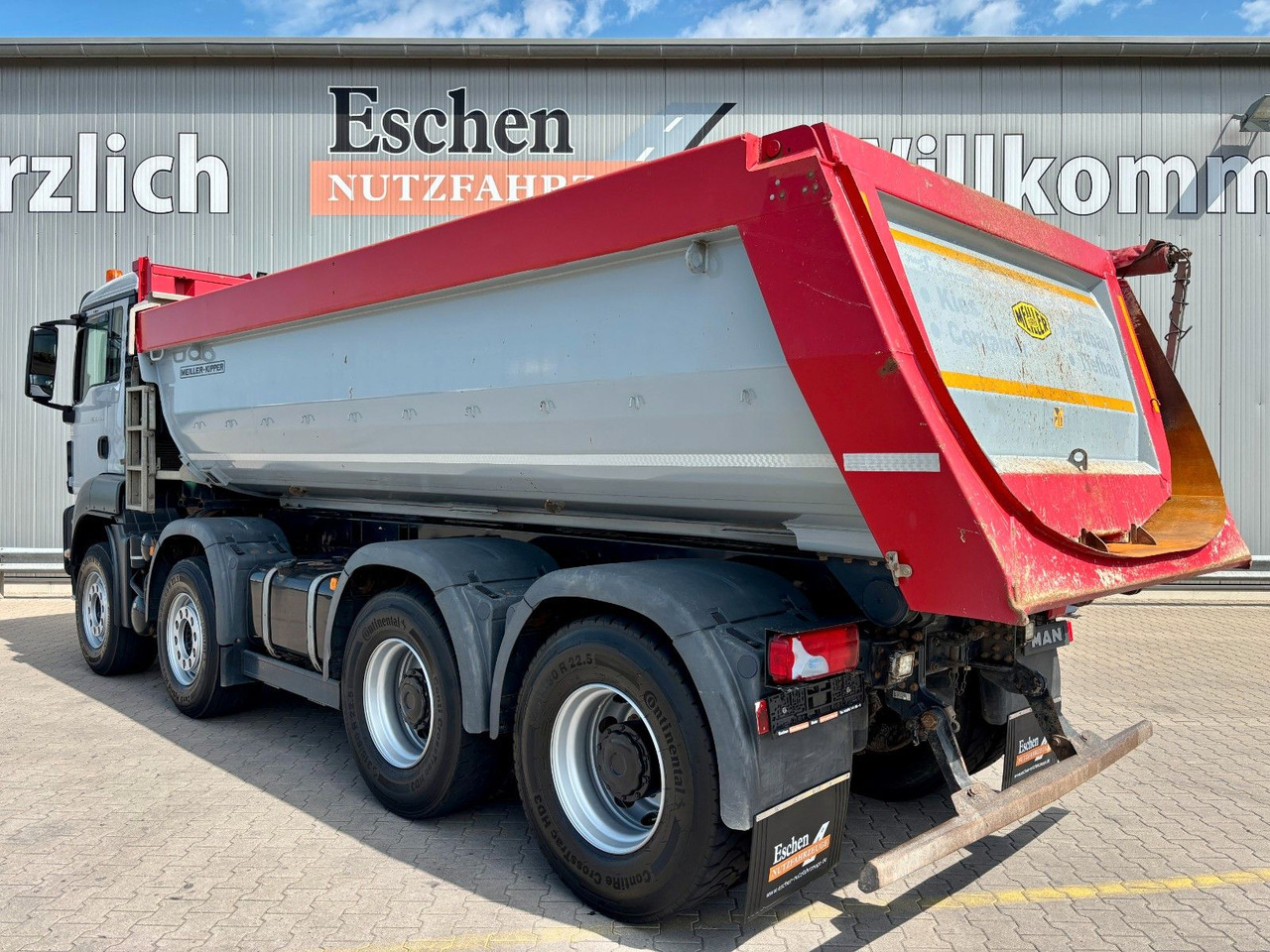 MAN TGS 35.420 8x4 BL | MEILLER*Rollplane*Navi*Klima - Camion multibenne: photos 4 MAN TGS 35.420 8x4 BL | MEILLER*Rollplane*Navi*Klima - Camion multibenne: photos 4
