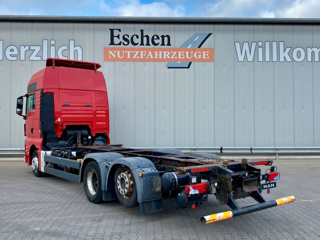 MAN TGX 26.440 6x2-2 LL | XXL*Hubschwinge*Standklima - Camion porte-conteneur/ Caisse mobile: photos 3 MAN TGX 26.440 6x2-2 LL | XXL*Hubschwinge*Standklima - Camion porte-conteneur/ Caisse mobile: photos 3