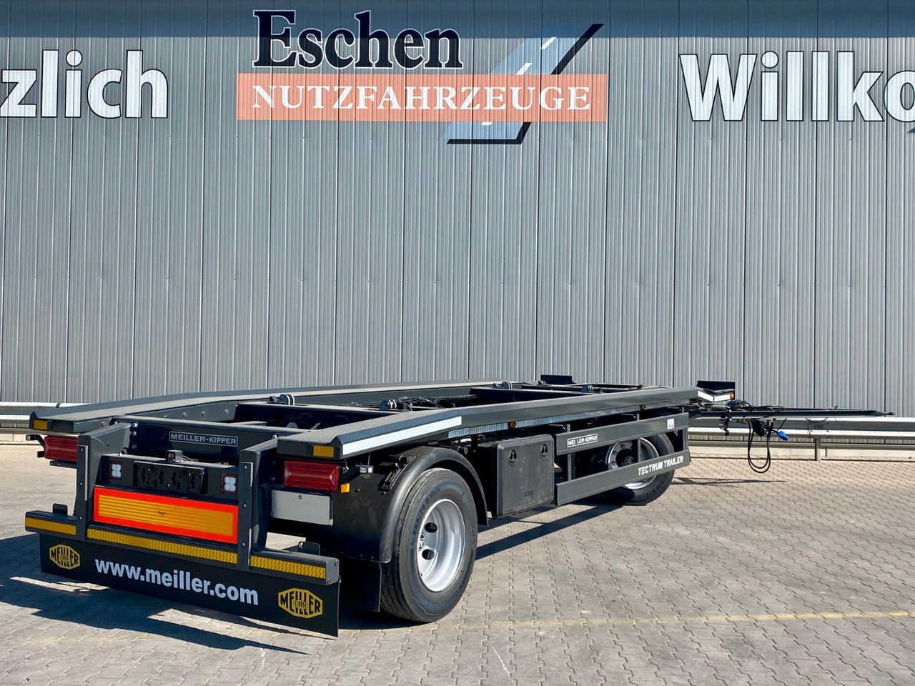 Meiller MG 18 ZO 5,4 NEU*Rückfahrkamera*Werkzeugkasten Meiller MG 18 ZO 5,4 | NEU*Rückfahrkamera*Werkzeugkasten - Remorque ampliroll/ Multibenne: photos 4 Meiller MG 18 ZO 5,4 NEU*Rückfahrkamera*Werkzeugkasten Meiller MG 18 ZO 5,4 | NEU*Rückfahrkamera*Werkzeugkasten - Remorque ampliroll/ Multibenne: photos 4