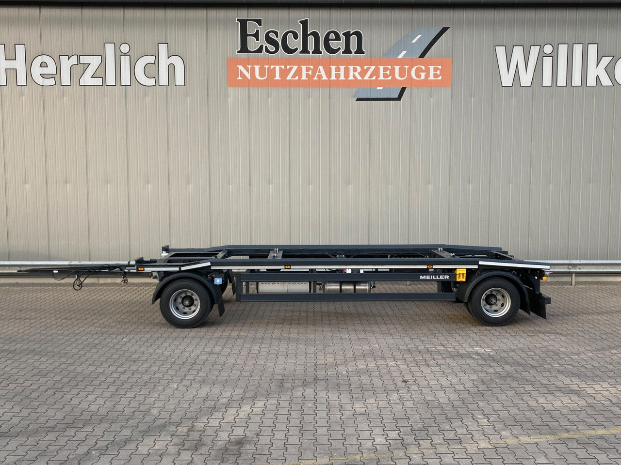 Meiller MG 18 ZO 5,4 | NEU*Werkzeugkasten - Remorque ampliroll/ Multibenne: photos 3 Meiller MG 18 ZO 5,4 | NEU*Werkzeugkasten - Remorque ampliroll/ Multibenne: photos 3