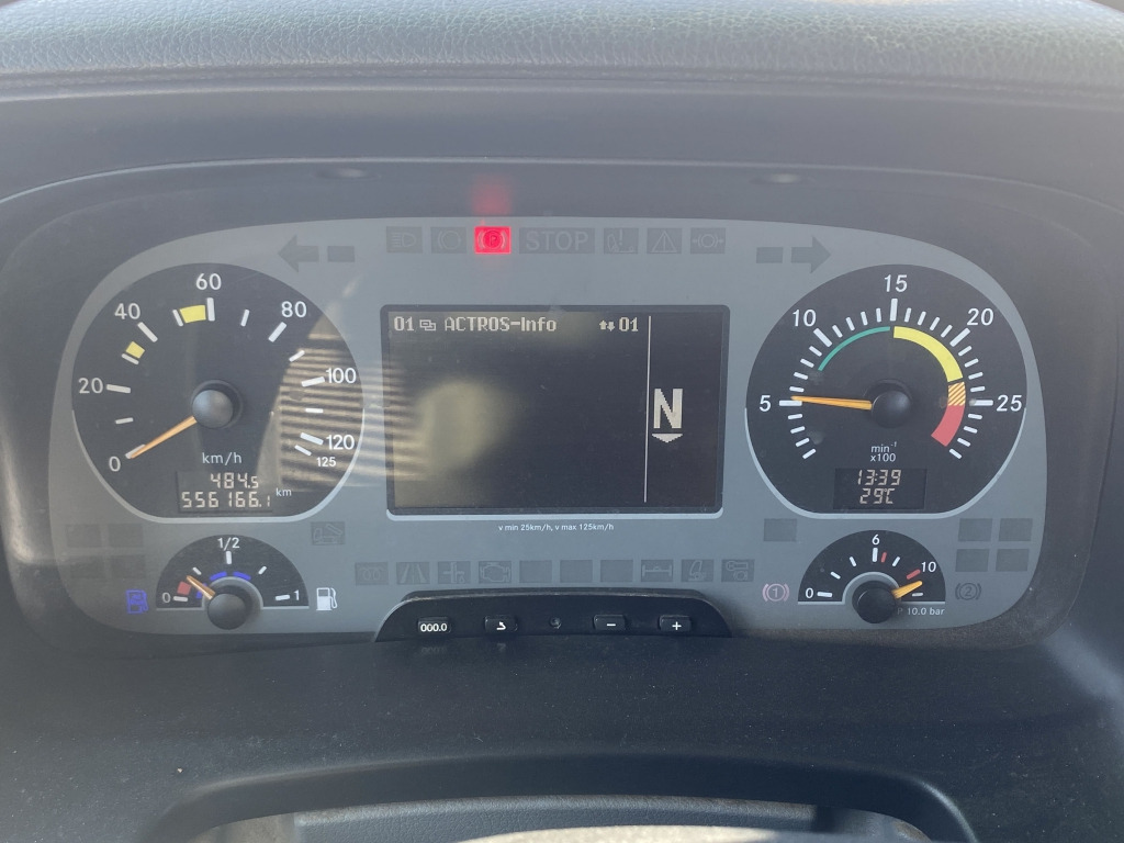 Mercedes-Benz 1836 L 4x2 - Camion multibenne: photos 5 Mercedes-Benz 1836 L 4x2 - Camion multibenne: photos 5