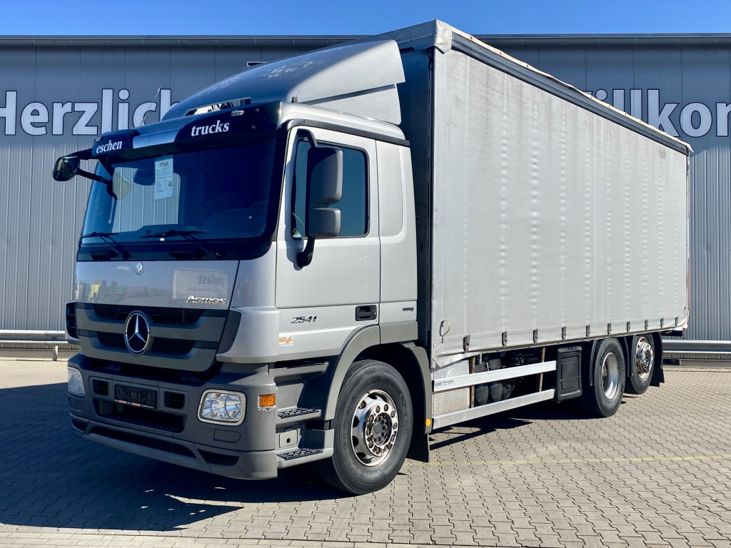 Mercedes-Benz 2541 LL Actros - Camion à rideaux coulissants: photos 1 Mercedes-Benz 2541 LL Actros - Camion à rideaux coulissants: photos 1