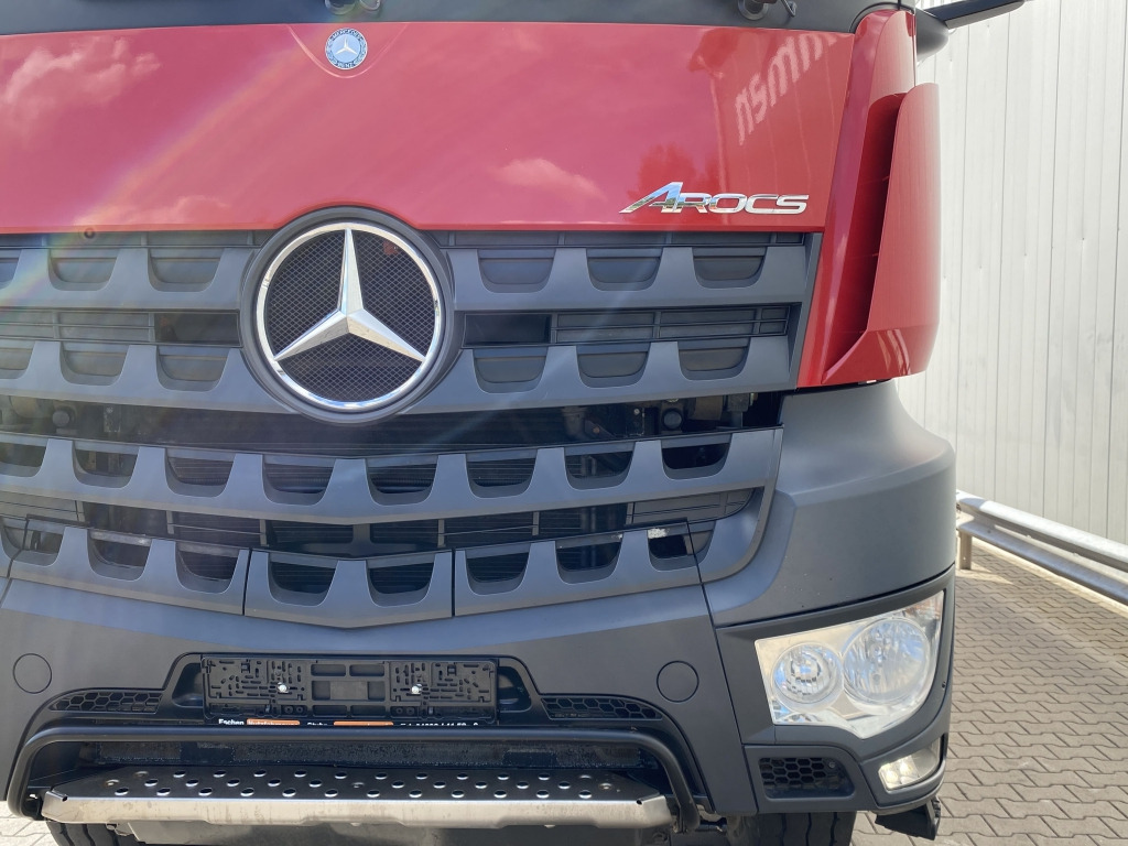 Camion benne Mercedes-Benz 3345 6x6: photos 10