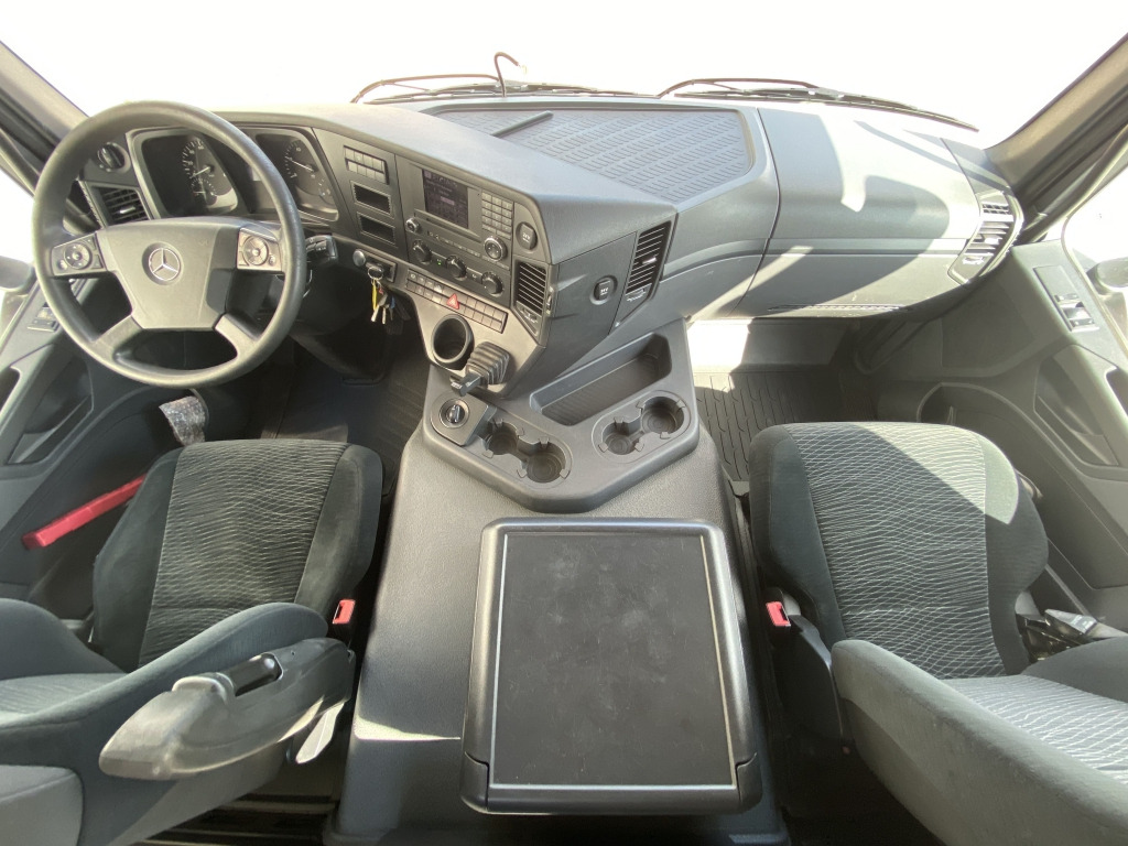 Camion benne Mercedes-Benz 3345 6x6: photos 17