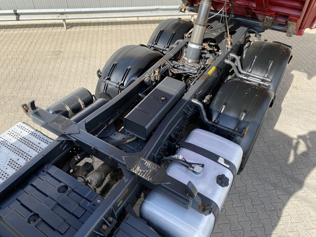 Camion benne Mercedes-Benz 3345 6x6: photos 12