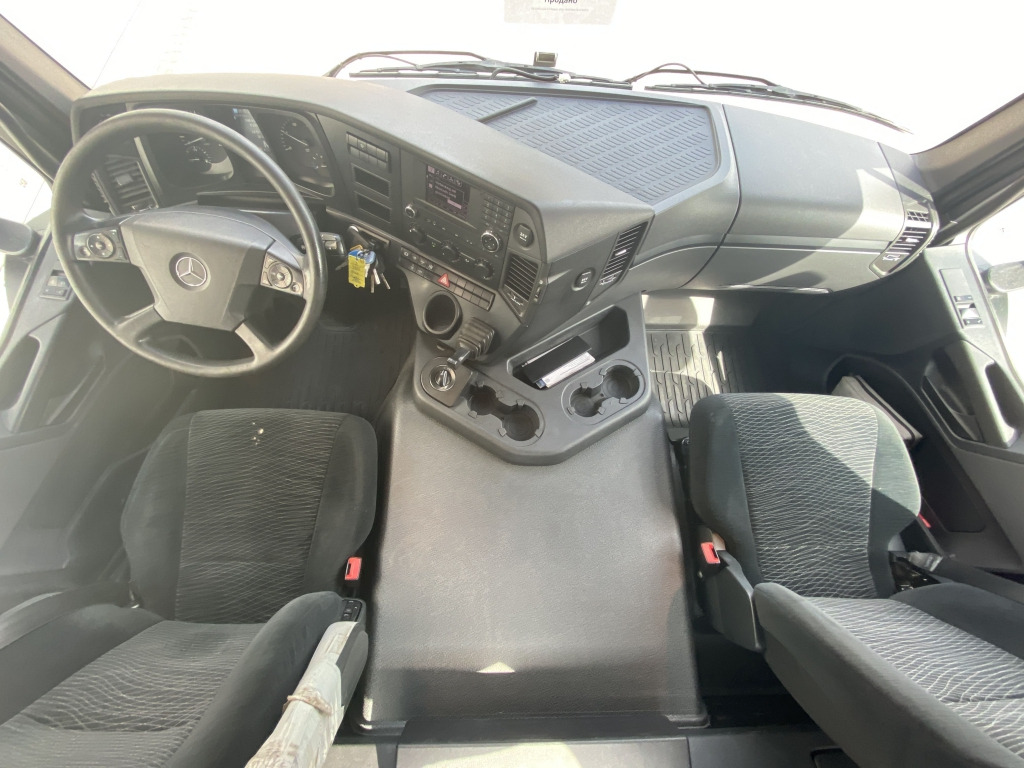 Camion benne Mercedes-Benz 3345 / 6x6: photos 16