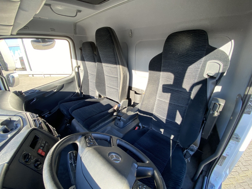 Mercedes-Benz 818 L Atego / BÄR-LBW - Camion fourgon: photos 5 Mercedes-Benz 818 L Atego / BÄR-LBW - Camion fourgon: photos 5