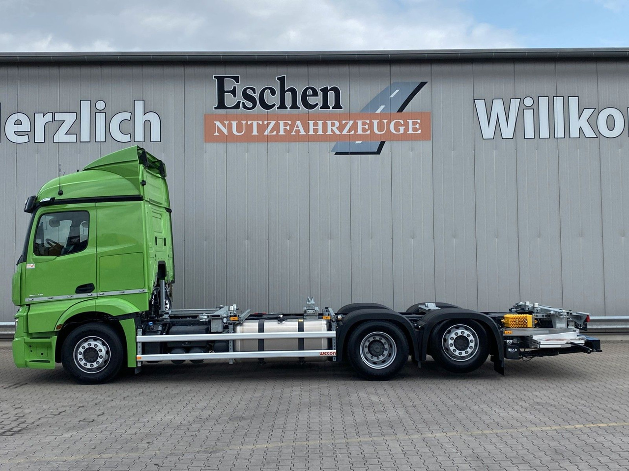 Mercedes-Benz Actros MP5 2542| OHNE EZ*BÄR LBW 2,00to. faltbar - Camion porte-conteneur/ Caisse mobile: photos 2 Mercedes-Benz Actros MP5 2542| OHNE EZ*BÄR LBW 2,00to. faltbar - Camion porte-conteneur/ Caisse mobile: photos 2