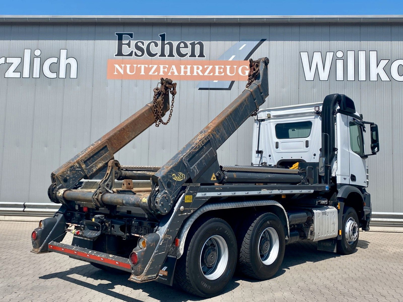 Mercedes-Benz Arocs 2643 6x4| MEILLER AK16 Tele*Klima*AHK*1.Hd - Camion benne: photos 5 Mercedes-Benz Arocs 2643 6x4| MEILLER AK16 Tele*Klima*AHK*1.Hd - Camion benne: photos 5