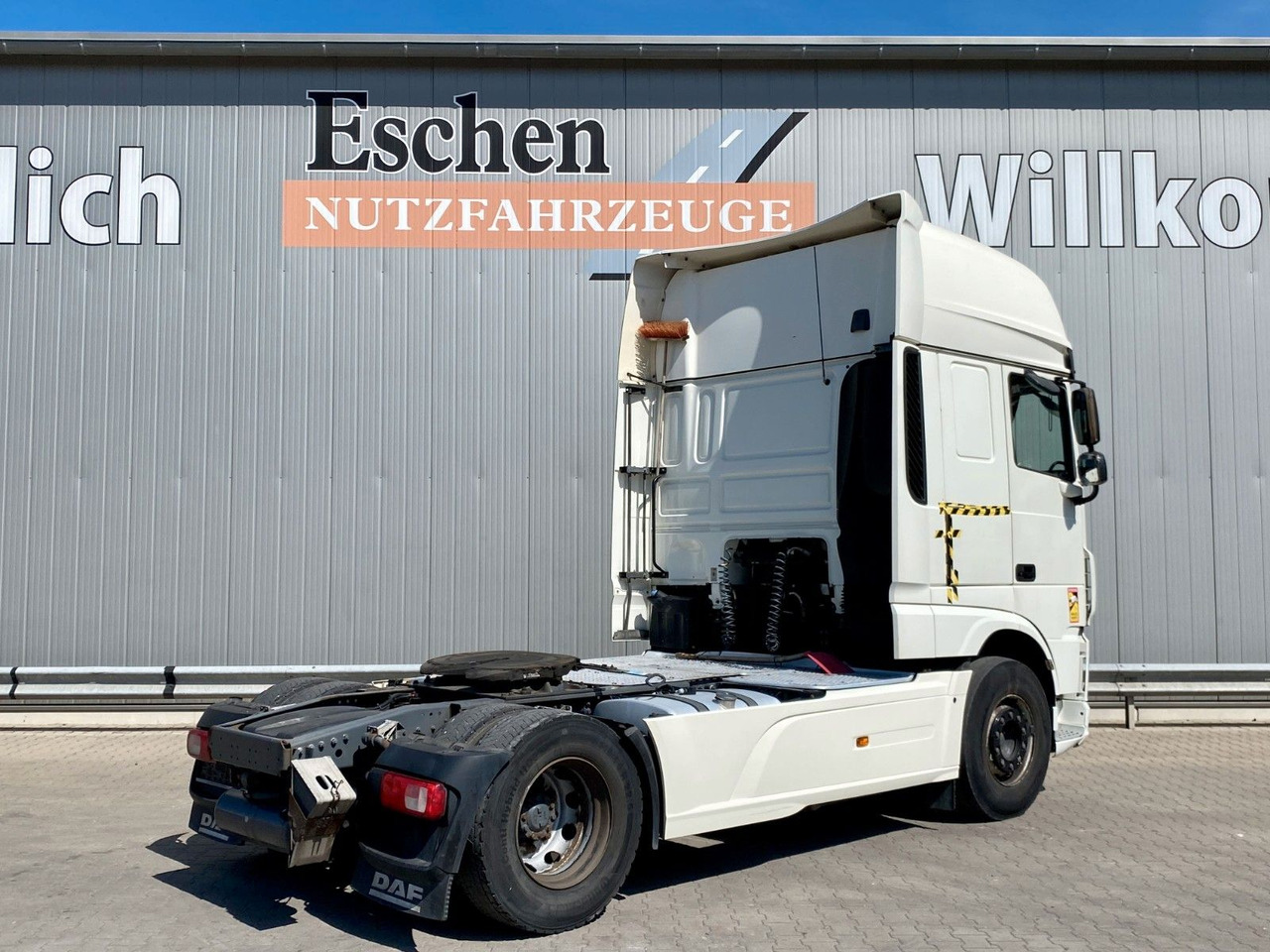 DAF XF 460 Super Space Cab | Klima*Vollspoiler - Tracteur routier: photos 5 DAF XF 460 Super Space Cab | Klima*Vollspoiler - Tracteur routier: photos 5