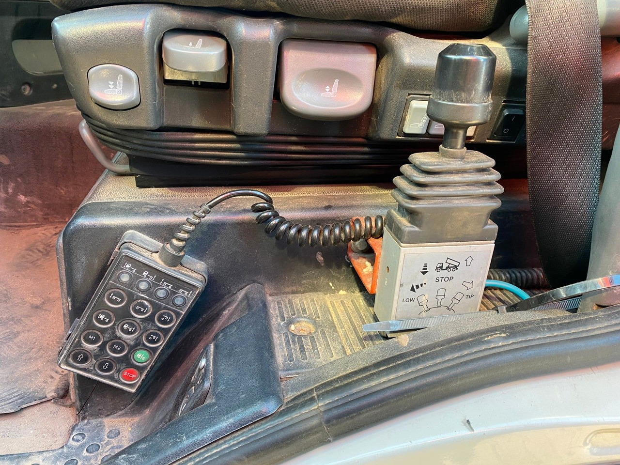Iveco Stralis AS 440 S 46 T/P | Retarder*Hydraulik*AC - Tracteur routier: photos 5 Iveco Stralis AS 440 S 46 T/P | Retarder*Hydraulik*AC - Tracteur routier: photos 5