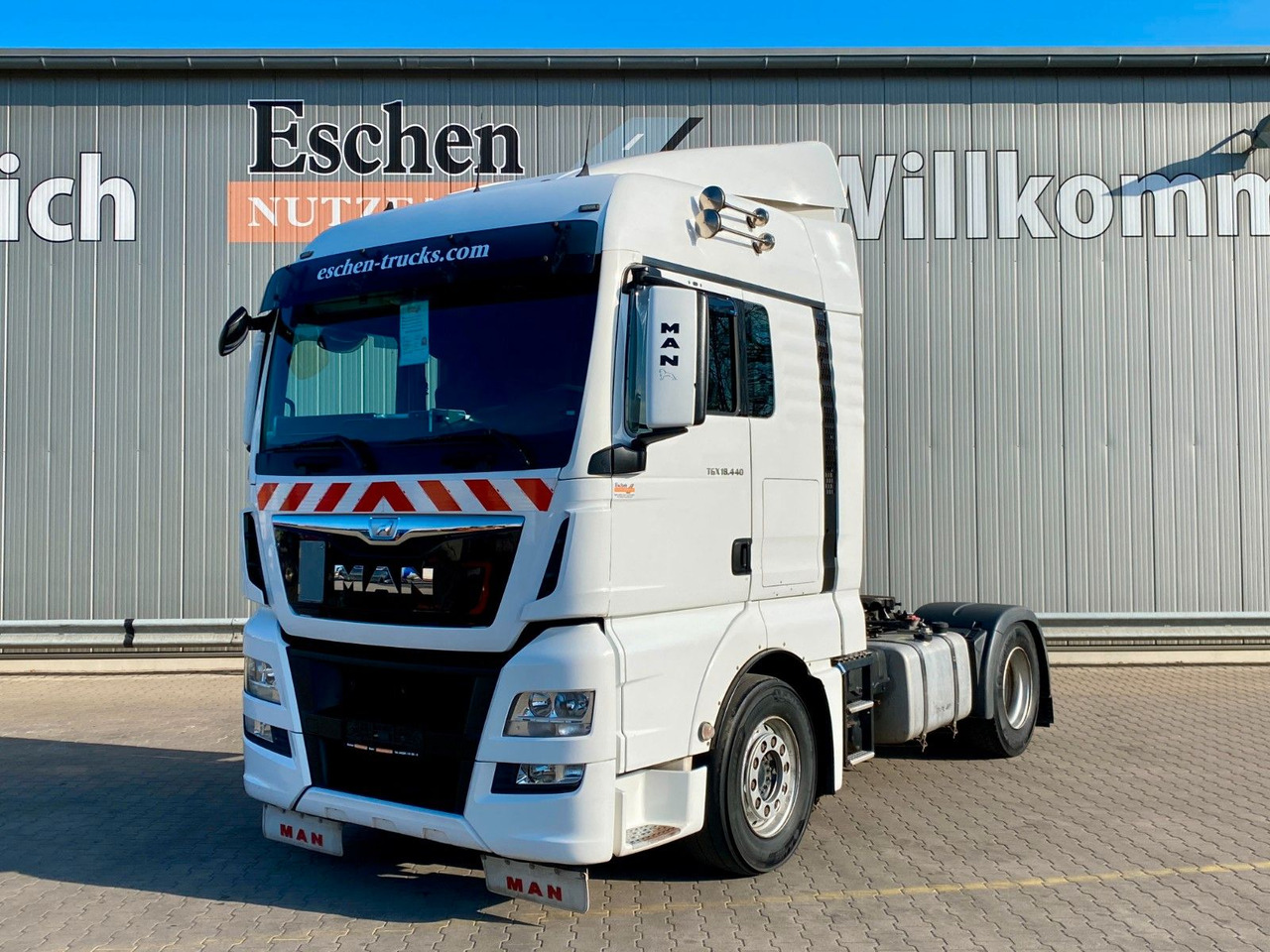 MAN TGX 18.440 BLS | XLX*Retarder*Klima*2x Hydraulik - Tracteur routier: photos 1 MAN TGX 18.440 BLS | XLX*Retarder*Klima*2x Hydraulik - Tracteur routier: photos 1