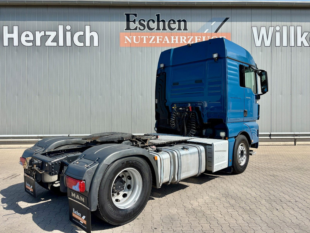 MAN TGX 18.480 BLS | XLX*2x Hydraulik*Intarder*Navi - Tracteur routier: photos 5 MAN TGX 18.480 BLS | XLX*2x Hydraulik*Intarder*Navi - Tracteur routier: photos 5