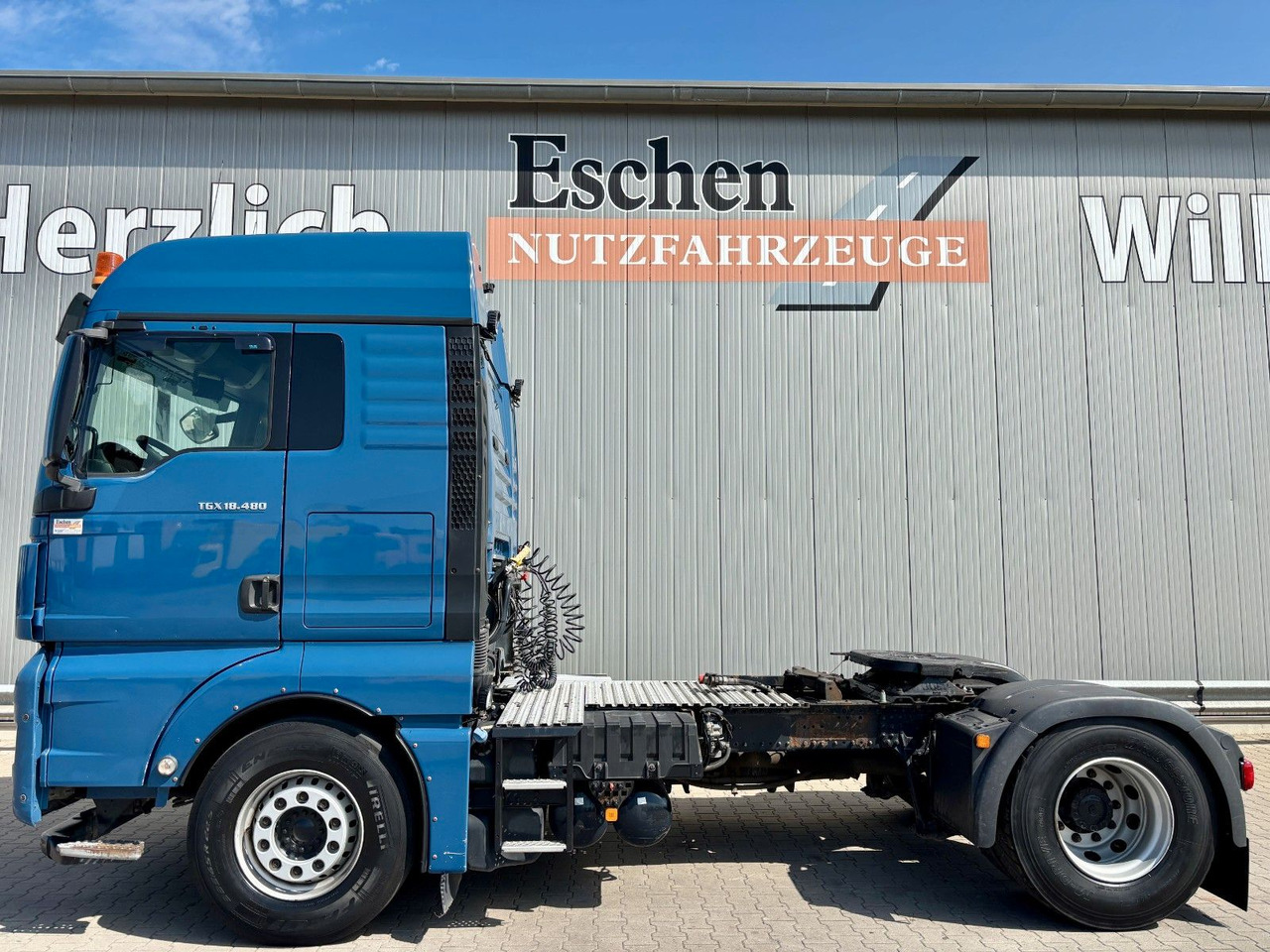 MAN TGX 18.480 BLS | XLX*2x Hydraulik*Intarder*Navi - Tracteur routier: photos 2 MAN TGX 18.480 BLS | XLX*2x Hydraulik*Intarder*Navi - Tracteur routier: photos 2