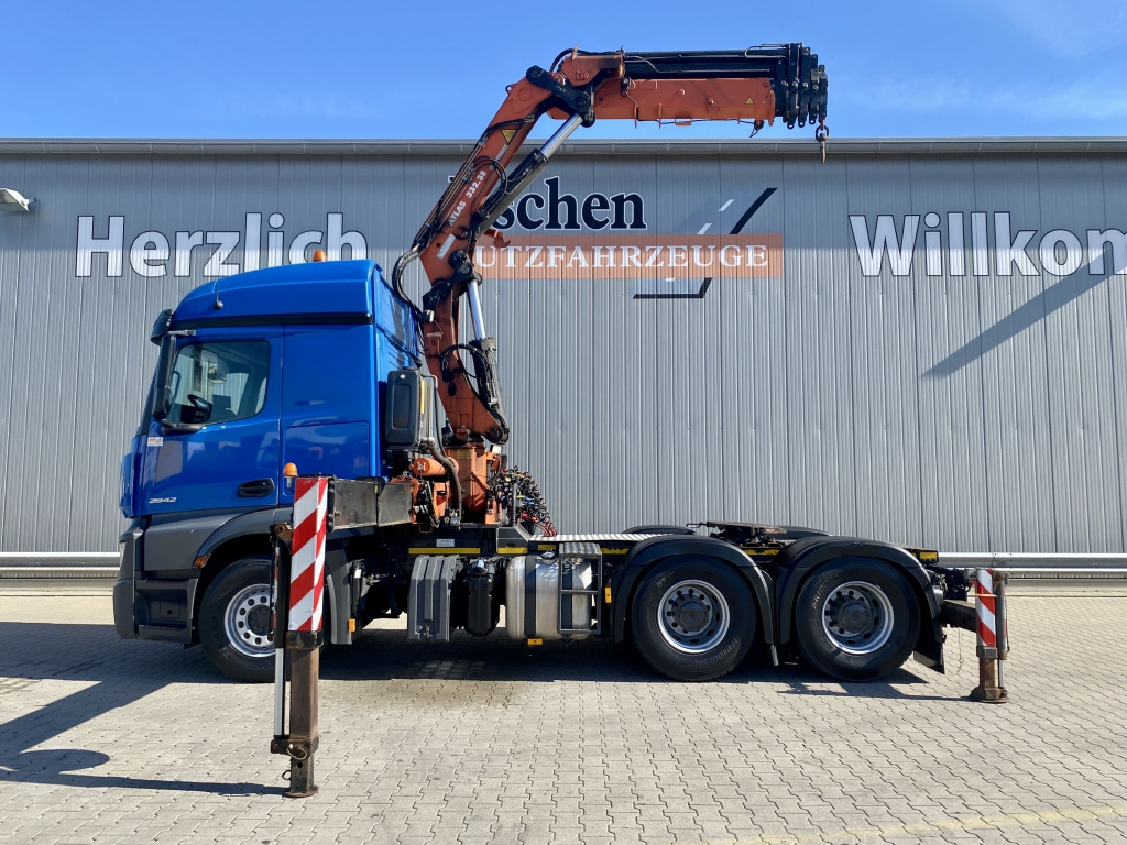 Mercedes-Benz 2642 LS 6x4 / Atlas 332.3 E-AS Faltkran - Tracteur routier: photos 3 Mercedes-Benz 2642 LS 6x4 / Atlas 332.3 E-AS Faltkran - Tracteur routier: photos 3