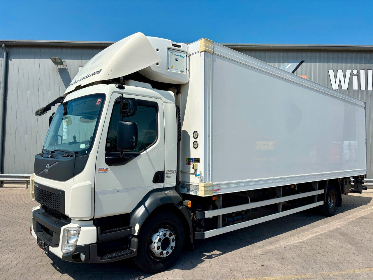 Volvo FL 250|CarrierSupra1250MT*Diesel/Netz*LBW 2.0to. - Camion frigorifique: photos 1 Volvo FL 250|CarrierSupra1250MT*Diesel/Netz*LBW 2.0to. - Camion frigorifique: photos 1