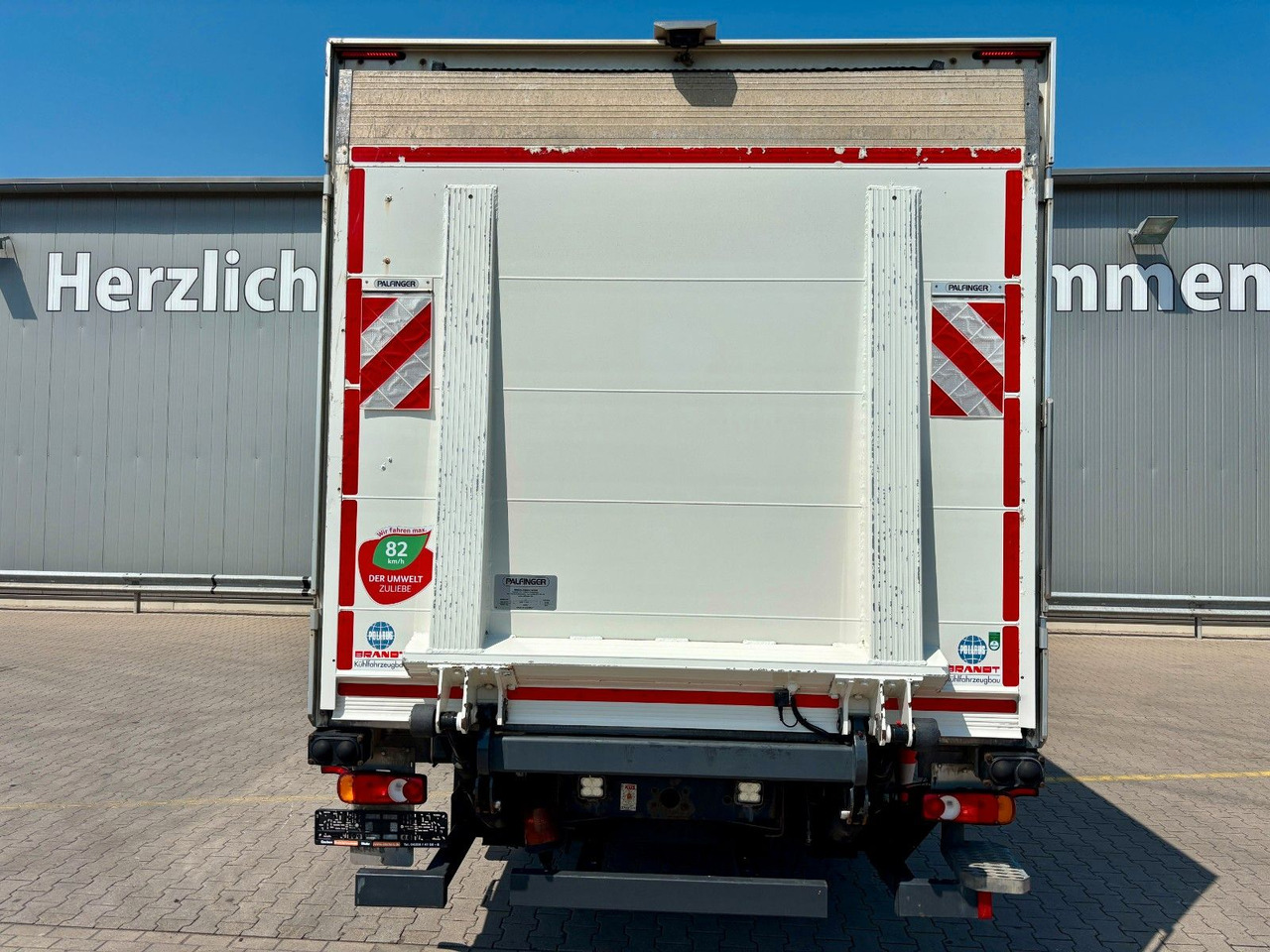 Volvo FL 250|CarrierSupra1250MT*Diesel/Netz*LBW 2.0to. - Camion frigorifique: photos 4 Volvo FL 250|CarrierSupra1250MT*Diesel/Netz*LBW 2.0to. - Camion frigorifique: photos 4