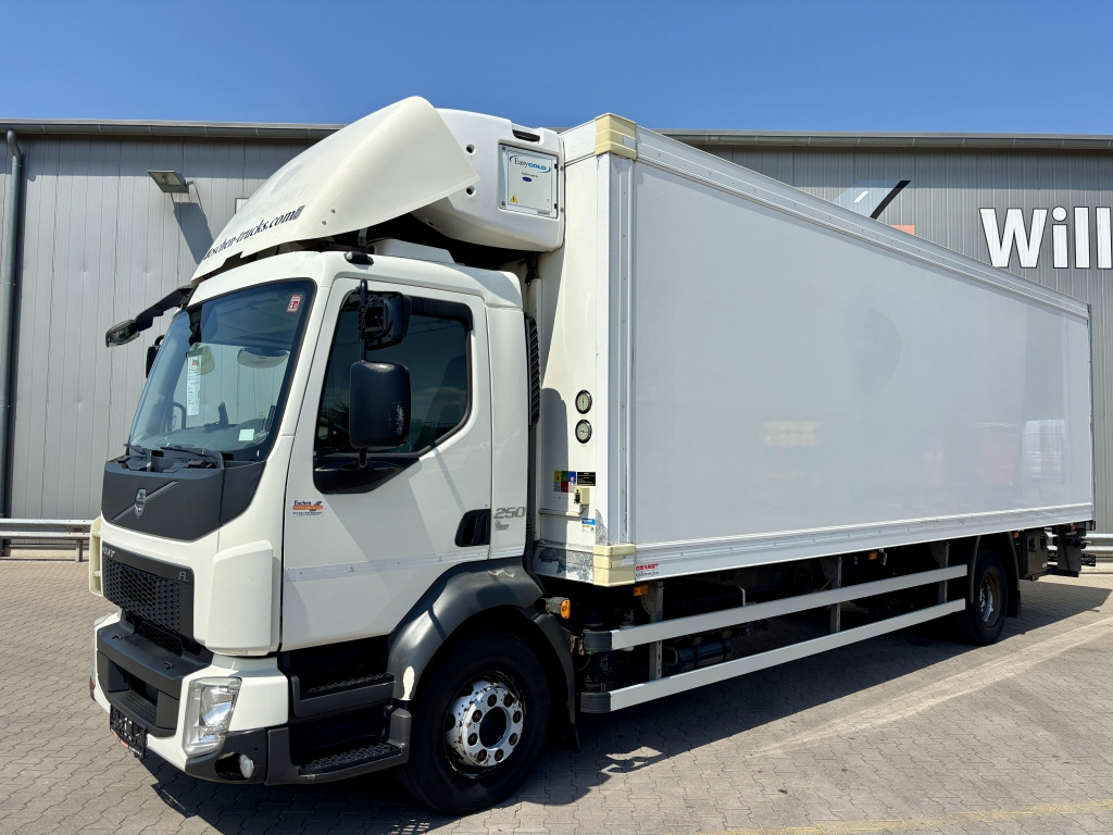 Volvo FL 250 / MBB-LBW - Camion frigorifique: photos 1 Volvo FL 250 / MBB-LBW - Camion frigorifique: photos 1