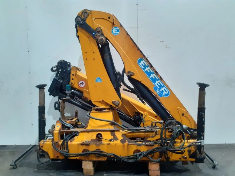 Grúa Effer 145/3S - Grue auxiliaire pour Camion: photos 5 Grúa Effer 145/3S - Grue auxiliaire pour Camion: photos 5