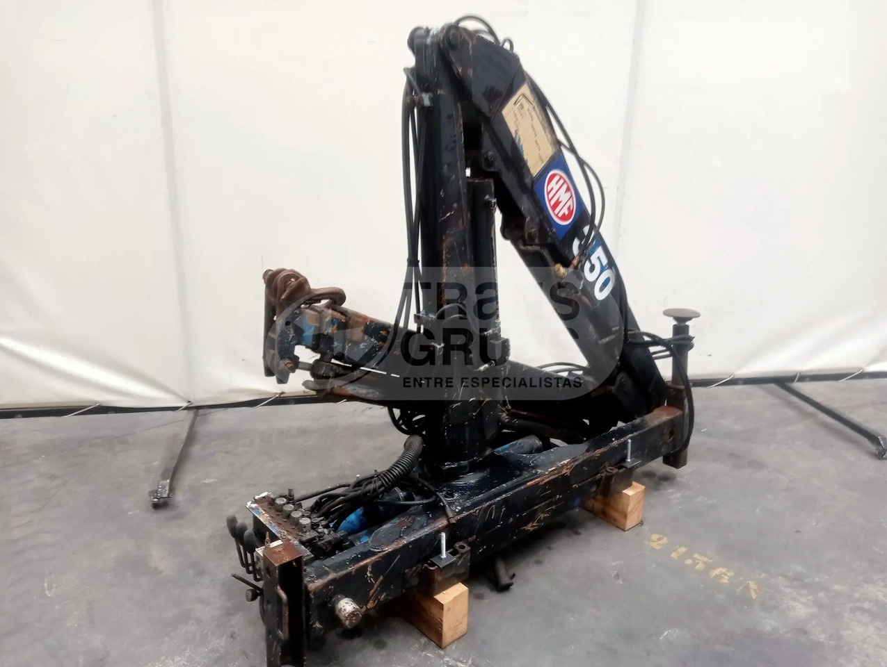 Grúa hidráulica HMF 352 K2 - Grue auxiliaire: photos 2 Grúa hidráulica HMF 352 K2 - Grue auxiliaire: photos 2