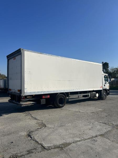 MAN TGM 18.250 - Camion fourgon: photos 5 MAN TGM 18.250 - Camion fourgon: photos 5