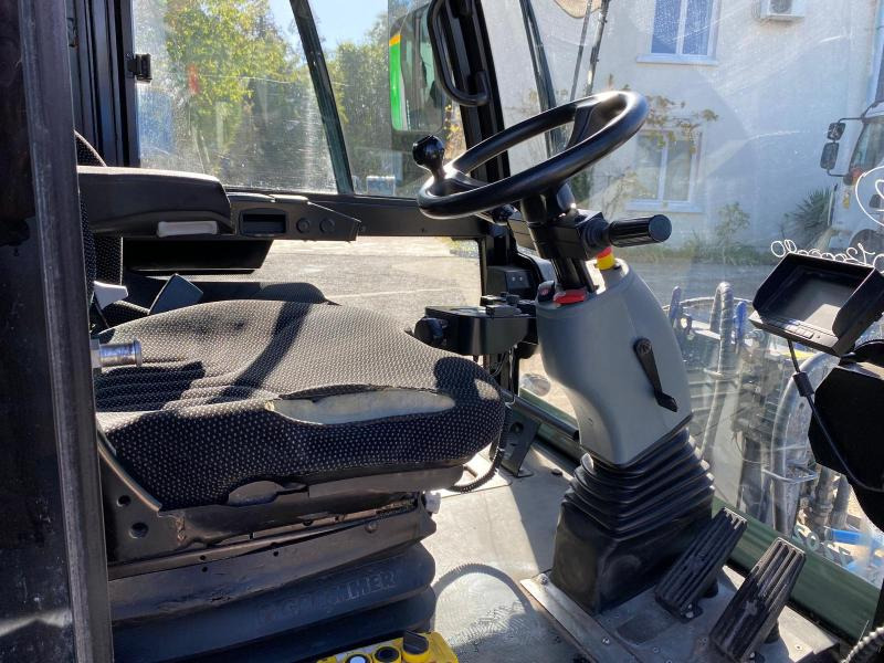 Mathieu Azura MC210 - Balayeuse de voirie: photos 3 Mathieu Azura MC210 - Balayeuse de voirie: photos 3