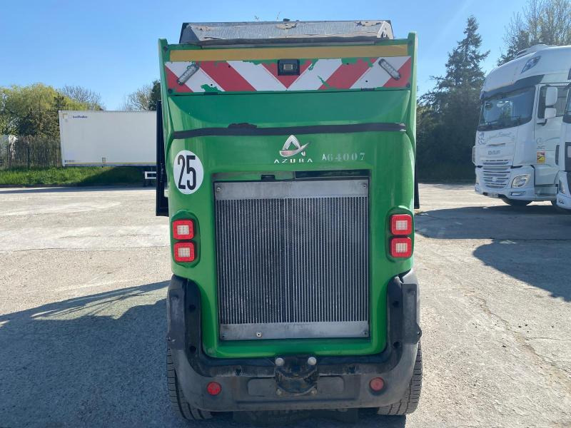 Mathieu Azura MC210 - Balayeuse de voirie: photos 3 Mathieu Azura MC210 - Balayeuse de voirie: photos 3