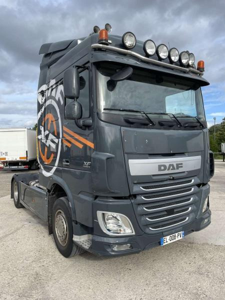 DAF XF 510 - Tracteur routier: photos 1 DAF XF 510 - Tracteur routier: photos 1