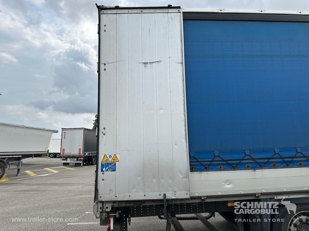 SCHMITZ Curtainsider Standard - Semi-remorque rideaux coulissants: photos 5 SCHMITZ Curtainsider Standard - Semi-remorque rideaux coulissants: photos 5