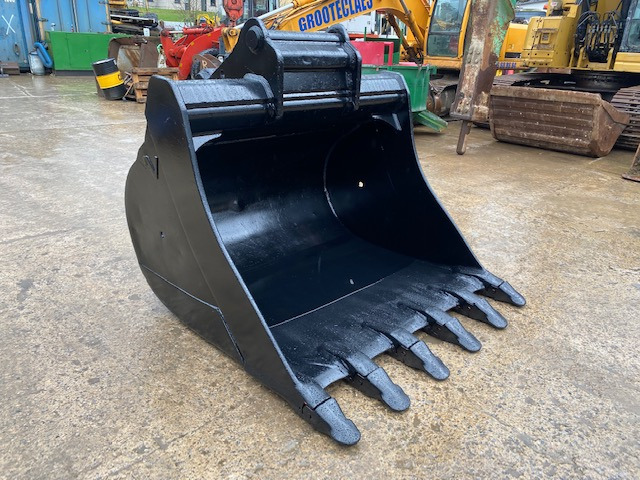 Arden Equipment 1 800 mm - QA 61/62/63 - Godet pour pelle: photos 2 Arden Equipment 1 800 mm - QA 61/62/63 - Godet pour pelle: photos 2