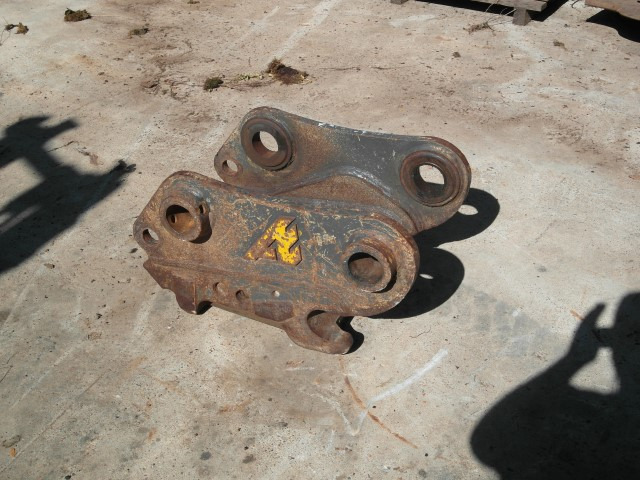 Ardenn - Attache rapide: photos 1 Ardenn - Attache rapide: photos 1