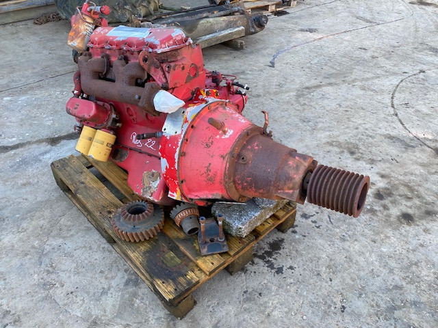 CAT 3208 - Moteur pour Engins de chantier: photos 2 CAT 3208 - Moteur pour Engins de chantier: photos 2