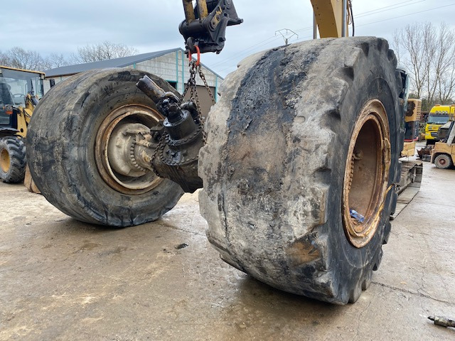 CAT 992 C -1V-5949 - Essieu avant pour Engins de chantier: photos 1 CAT 992 C -1V-5949 - Essieu avant pour Engins de chantier: photos 1