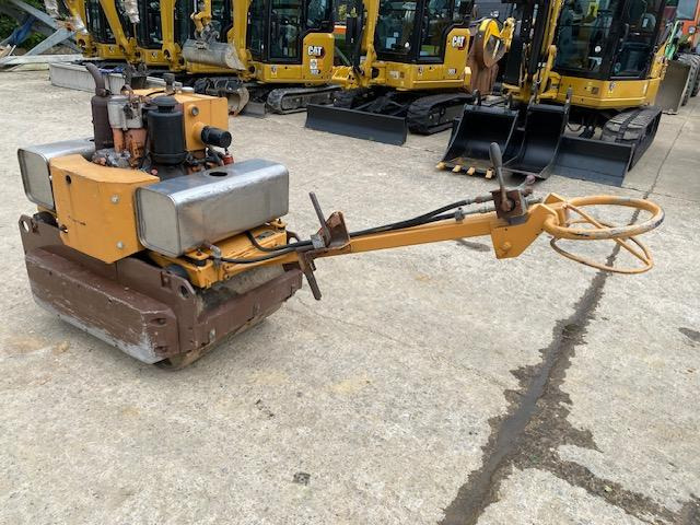 Case Vibromax W 70 - Mini compacteur: photos 4 Case Vibromax W 70 - Mini compacteur: photos 4