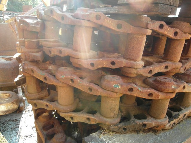 Caterpillar 963 - Pièces de train de roulement pour Engins de chantier: photos 2 Caterpillar 963 - Pièces de train de roulement pour Engins de chantier: photos 2