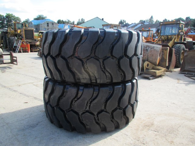 HILO 35/65R33 LCHS - Pneu pour Engins de chantier: photos 3 HILO 35/65R33 LCHS - Pneu pour Engins de chantier: photos 3
