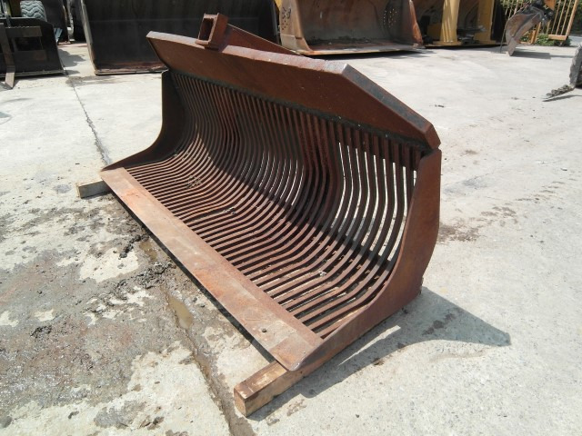 Siebschaufel Svedala - Godet de tri: photos 1 Siebschaufel Svedala - Godet de tri: photos 1