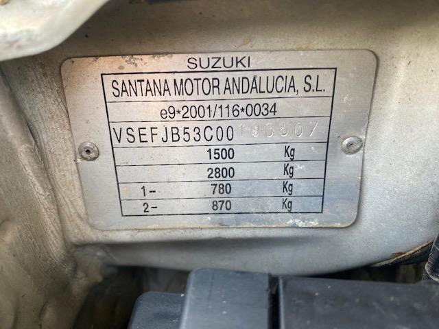 Suzuki Jimny - Voiture: photos 5 Suzuki Jimny - Voiture: photos 5